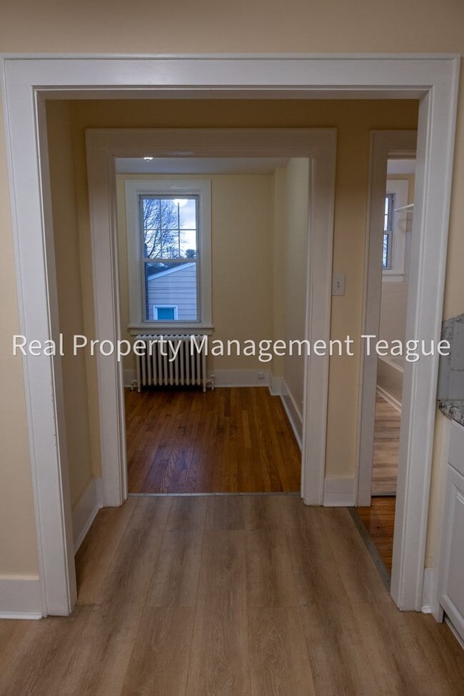 Building Photo - 64 Highland Dr