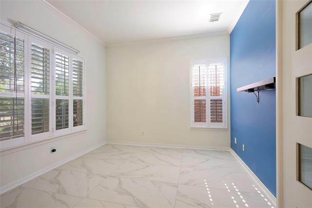 Building Photo - 2742 Hidden Knoll Tr