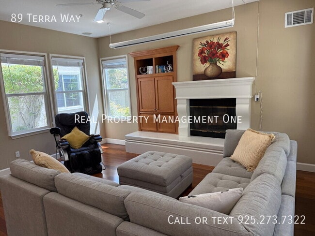 Building Photo - 89 Terra Way