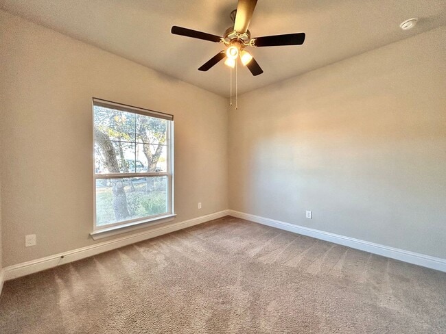 Building Photo - 4300 Lindberg Ln