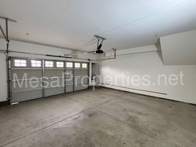 Building Photo - 16740 Inverrary Way