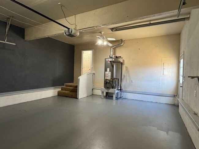 Building Photo - 24502 Lake Dr