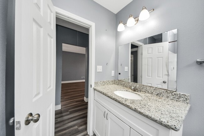 Building Photo - 221 3rd St N