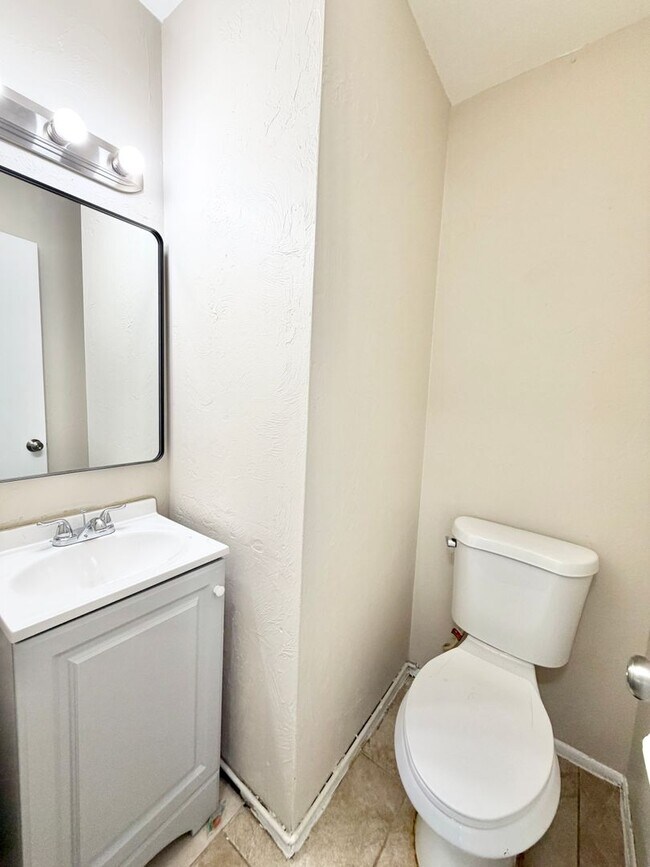 Building Photo - PIKUS (4601 24th Pl SW)