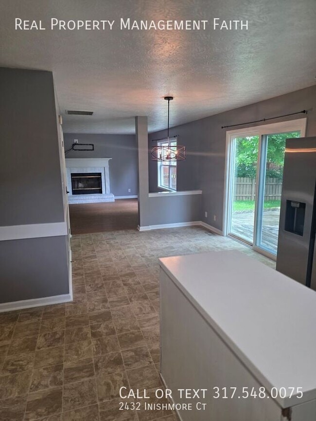 Building Photo - 2432 Inishmore Ct