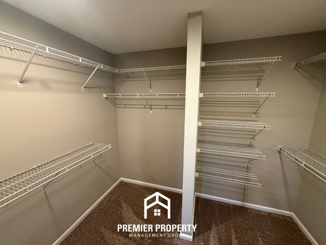 Building Photo - Move-In Ready 3BR Home in Tuscaloosa - Granite Counters & Enclosed Backyard