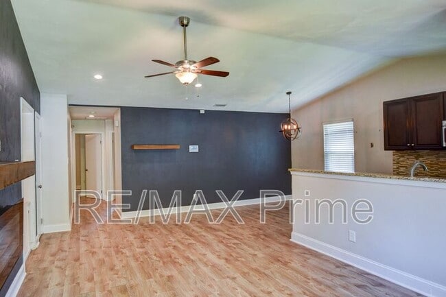 Building Photo - 1514 Snowbird Ct