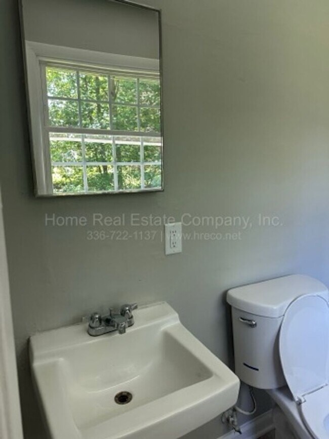 Building Photo - 4206 S Jasmin Ct