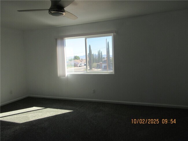 Building Photo - 3560 N Bond St