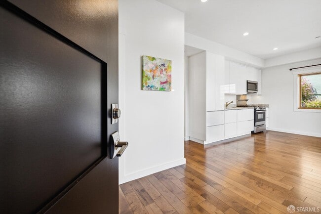 Building Photo - 316 Humboldt Rd