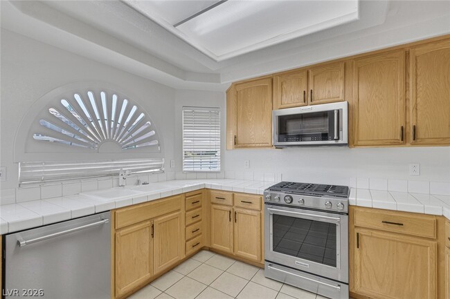 Building Photo - 8756 Harvest Valley Ave