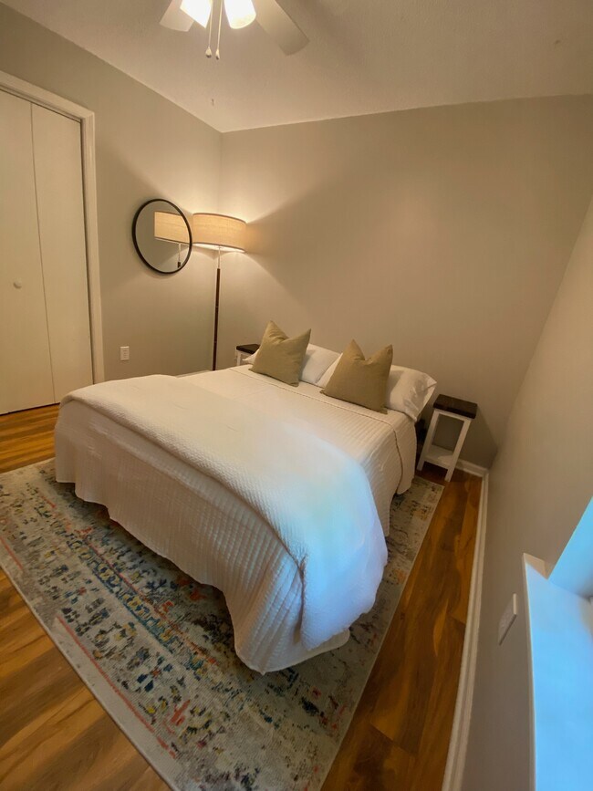 Building Photo - 209 Cannon Rd