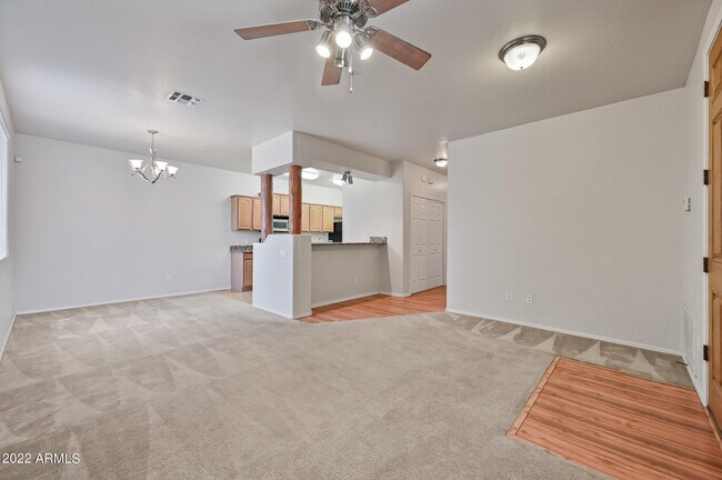 Building Photo - 2155 W Grace Blvd