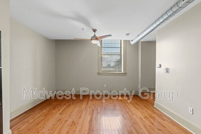 Building Photo - 4244 Chouteau Ave
