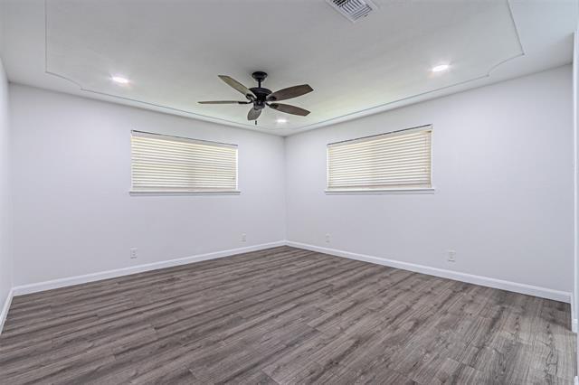 Building Photo - 1805 W Cedar Elm Dr
