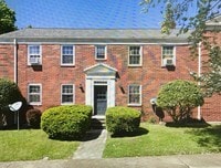 Building Photo - Charlemont Commons