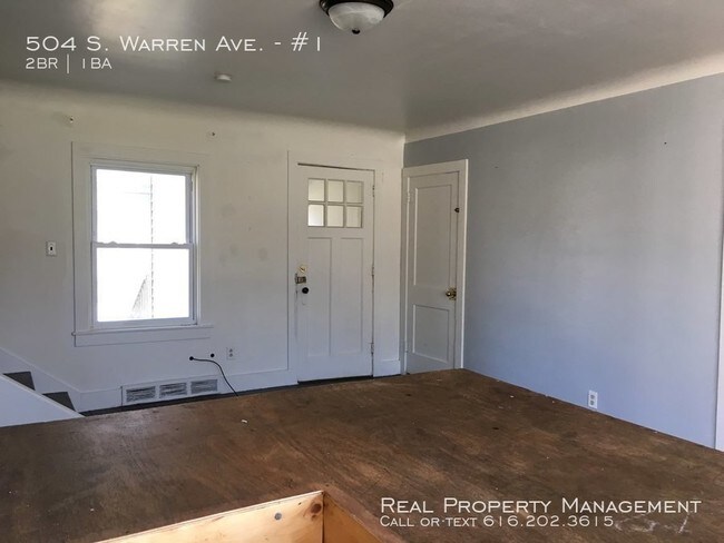Building Photo - 504 S. Warren #1