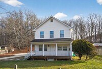 Building Photo - 7920 Temple Hill Rd