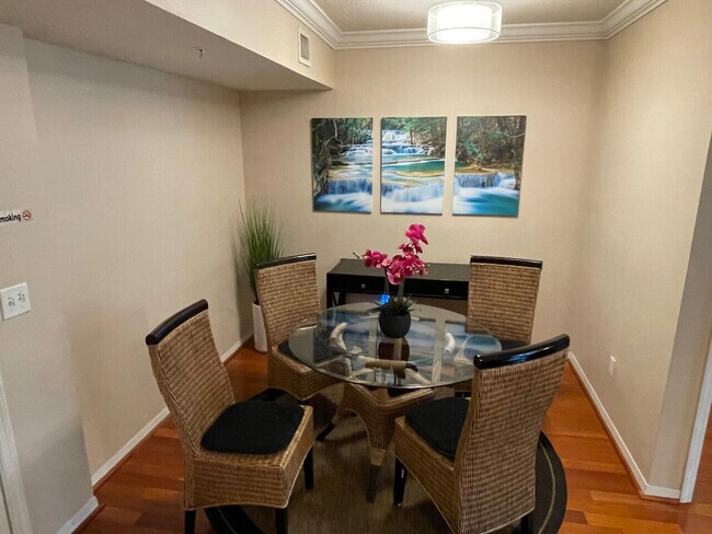 Building Photo - 600 S Dixie Hwy