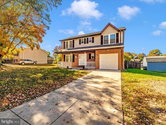 Building Photo - 408 Willow Hill Pl