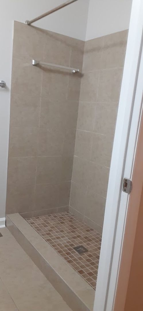 Building Photo - Lovely Three Bedroom Upgraded Home in Irmo...