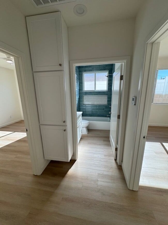 Building Photo - 6170 Briercrest Ave