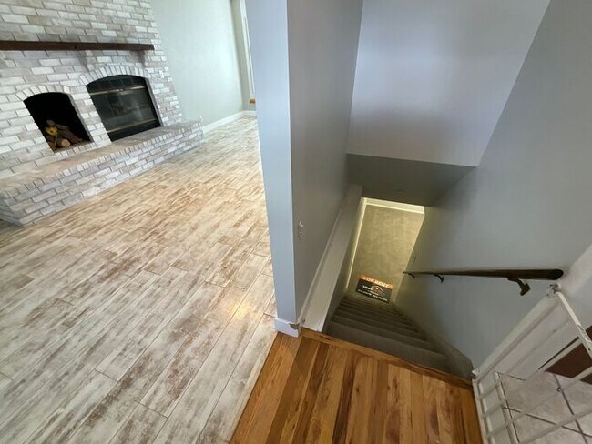 Building Photo - 4 Bedroom 2 Bath 2 Car Garage Home- Dog Friendly and RV parking.