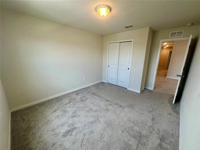 Building Photo - 1261 Regal King Dr