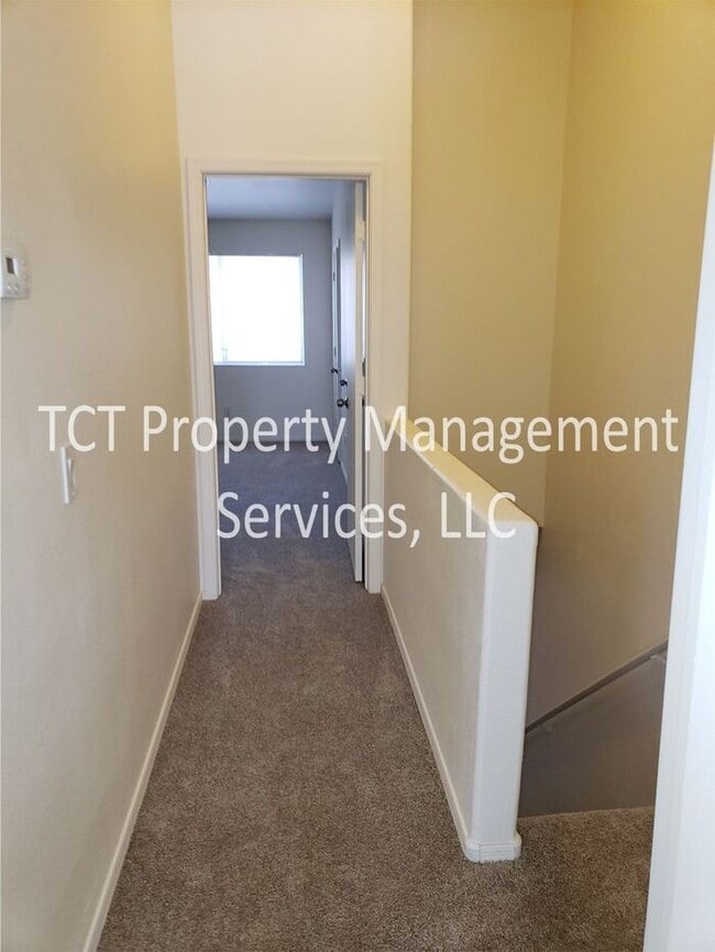 Building Photo - Cozy Two Bedroom Condo in Chandler!