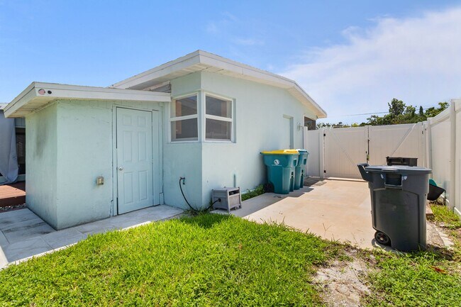 Building Photo - 2596 Starlite Ln
