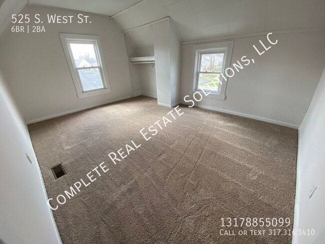 Building Photo - 525 S West St