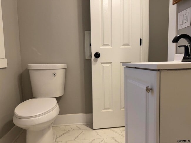 Building Photo - 4218 Pinkney St