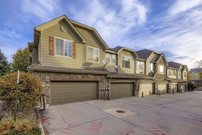 Building Photo - 11211 Osage Cir
