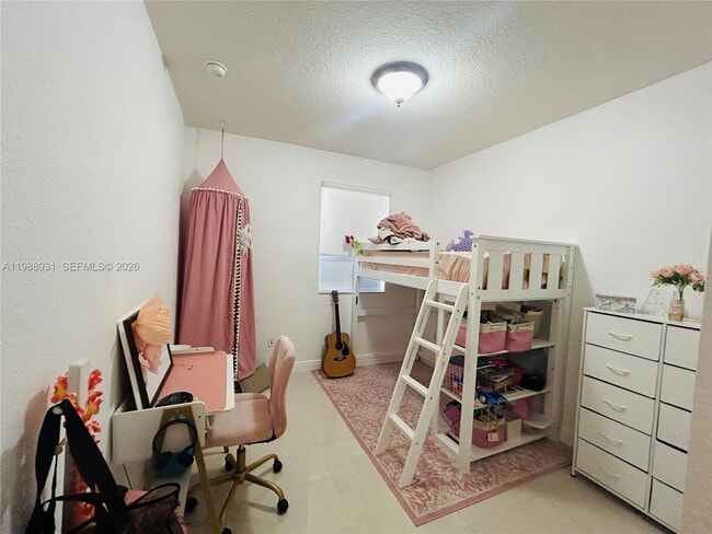 Building Photo - 10963 NW 87th Ln