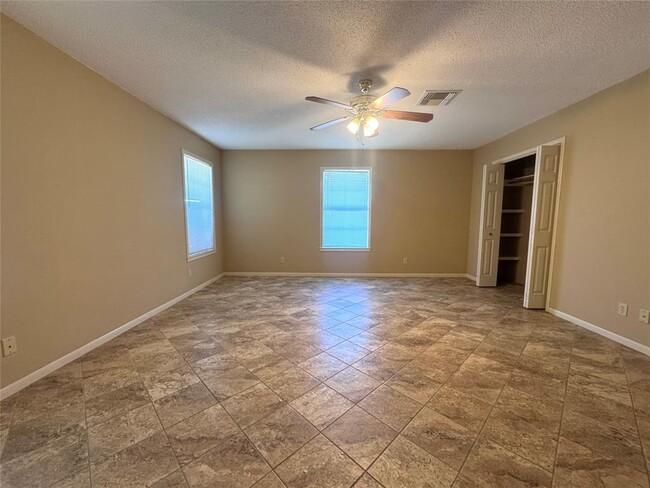 Building Photo - 11651 FM 1371