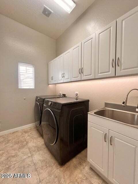 Building Photo - 1683 S Heritage Dr
