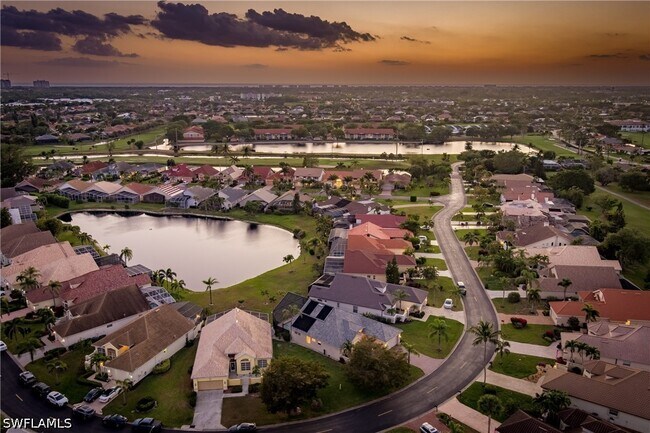 Building Photo - 28460 Highgate Dr