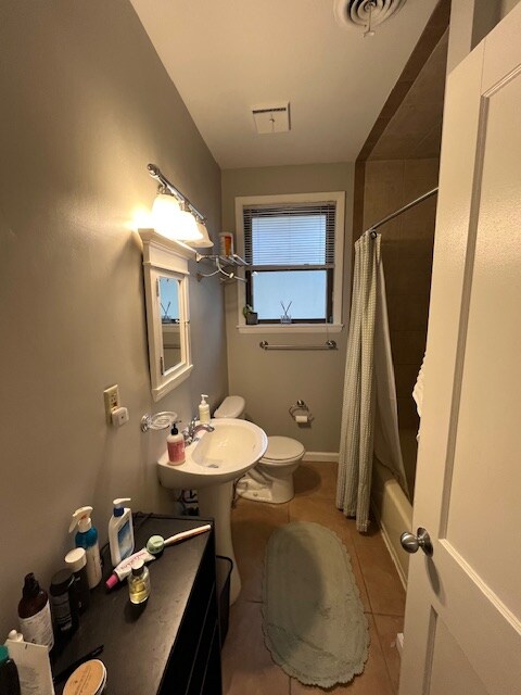 Building Photo - 6225 Monitor St