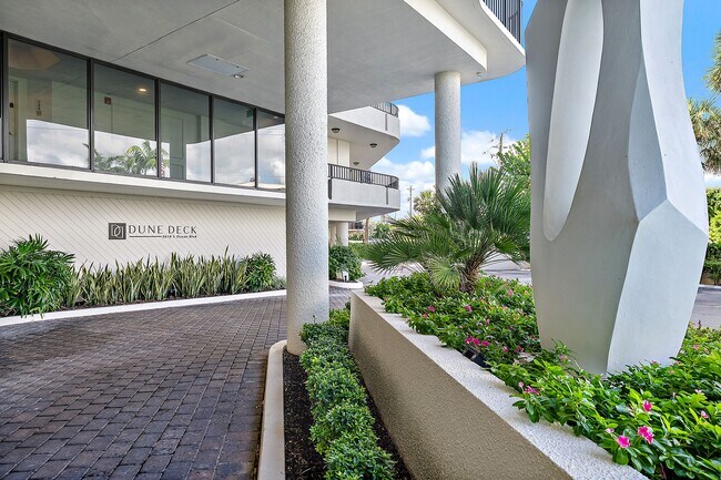 Building Photo - 3610 S Ocean Blvd