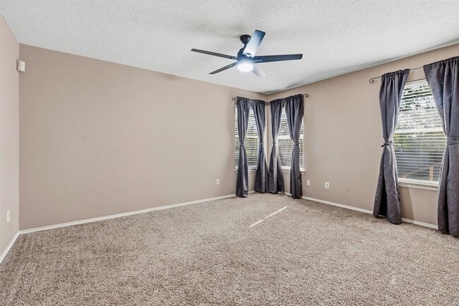 Building Photo - 8401 Horton Trail