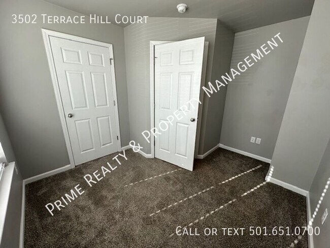 Building Photo - 3502 Terrace Hill Ct