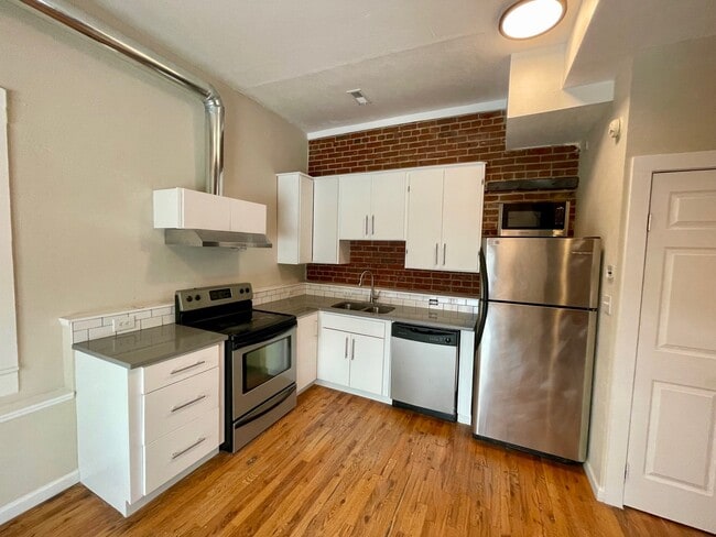 Building Photo - 5007 W 43rd Ave