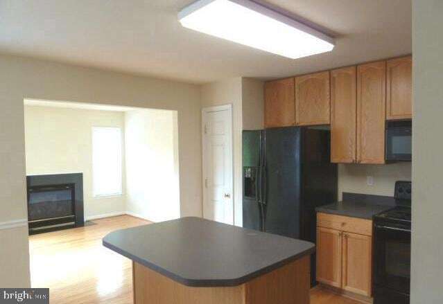 Building Photo - 73 Eldon Dr