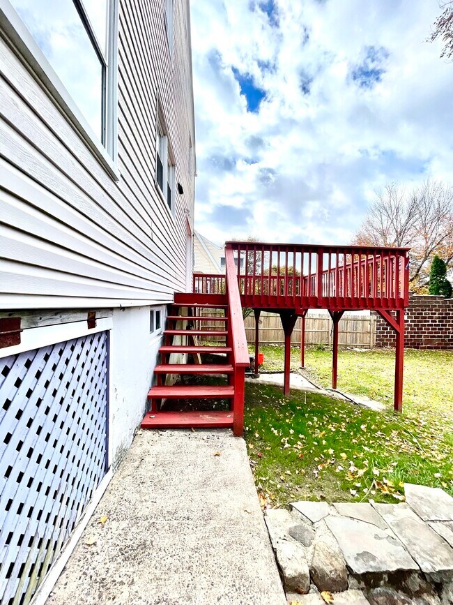 Building Photo - 55 Bronx Ave