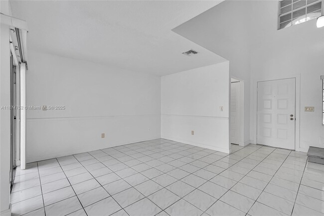 Building Photo - 815 NW 98th Ave