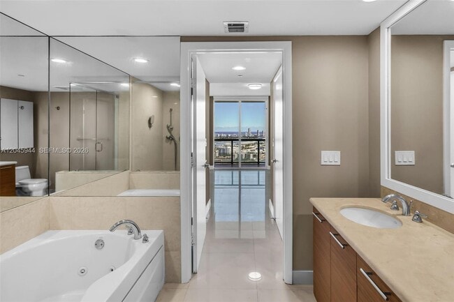Building Photo - 50 Biscayne Blvd
