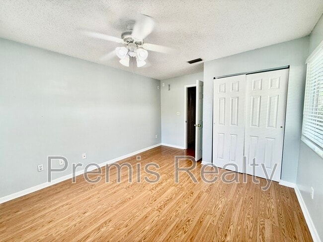 Building Photo - 747 Brook St NE