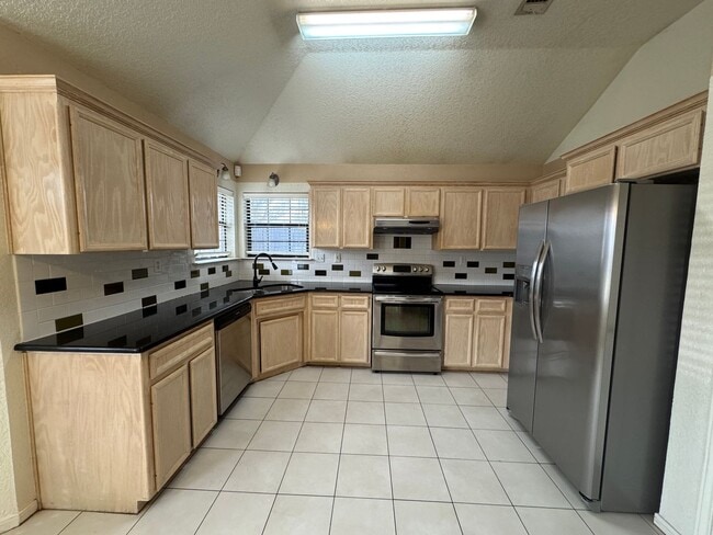 Building Photo - 2008 Lava Ln