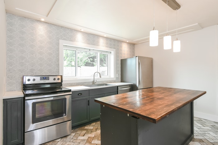 Building Photo - 2610 Ave N NW