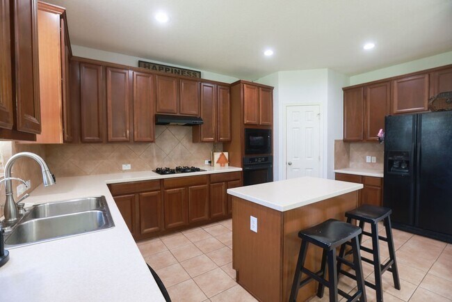 Building Photo - 7822 Ravens Point Dr